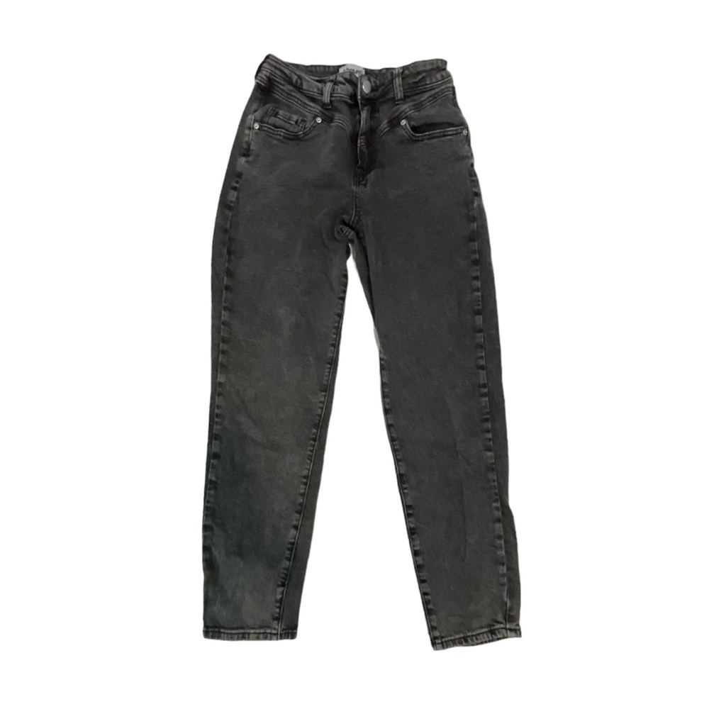 abound mom jean